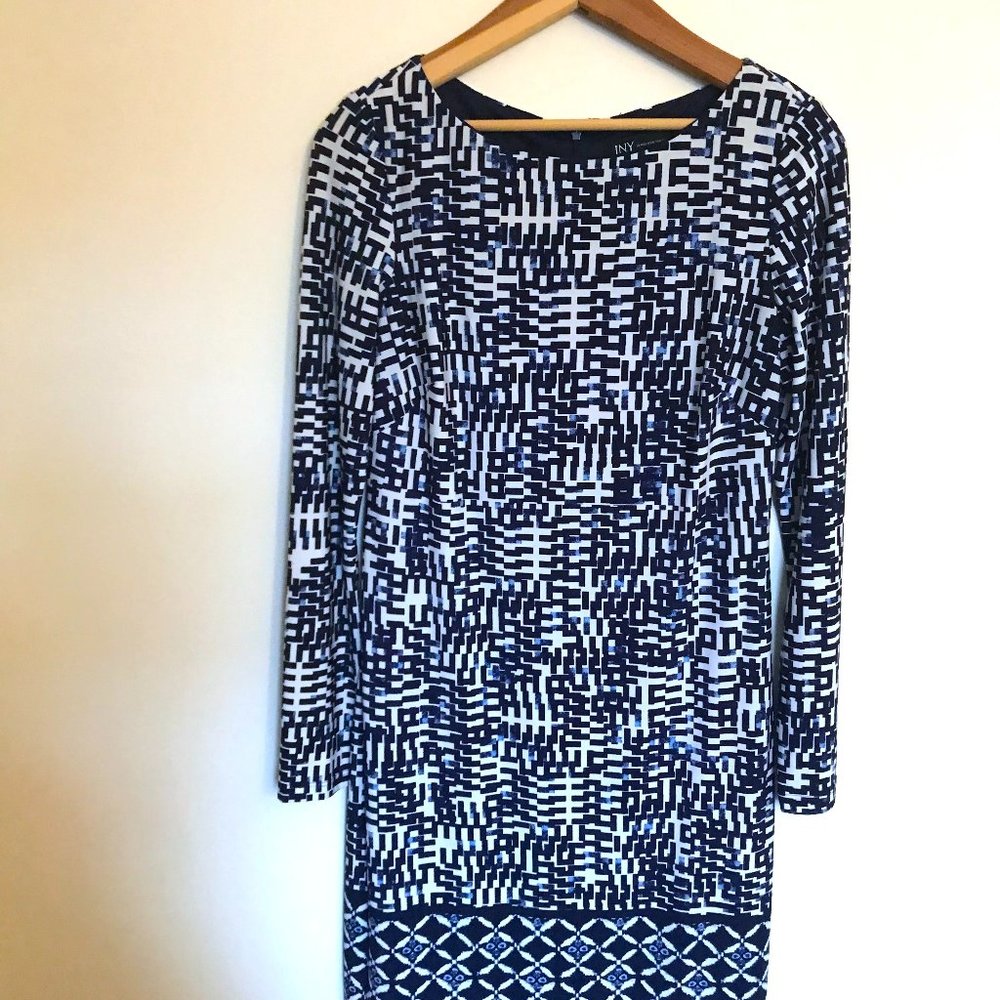 Business Dress Blue/White